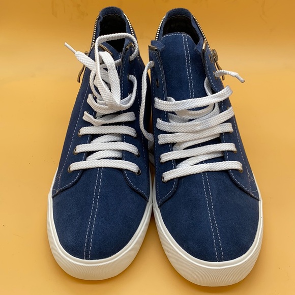 TOTO - H08103- 2.4 Inches Taller (Nubuck Navy Blue - Picture 5 of 9